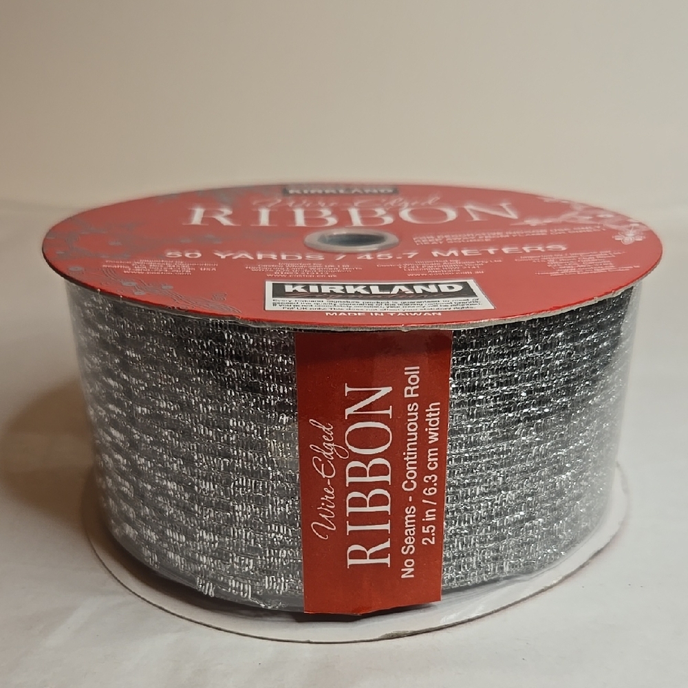 NWT 50 Yards 2.5" Wire-Edged Ribbon Metallic Silver Mesh No Seams Continuous